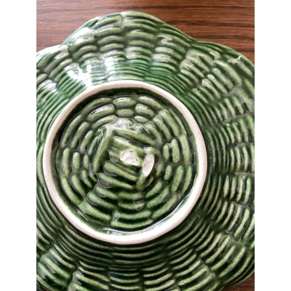 Holloware this cantaloupe